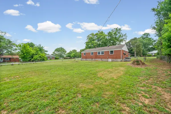 9 Lealand Drive, Clarksville, TN 37042