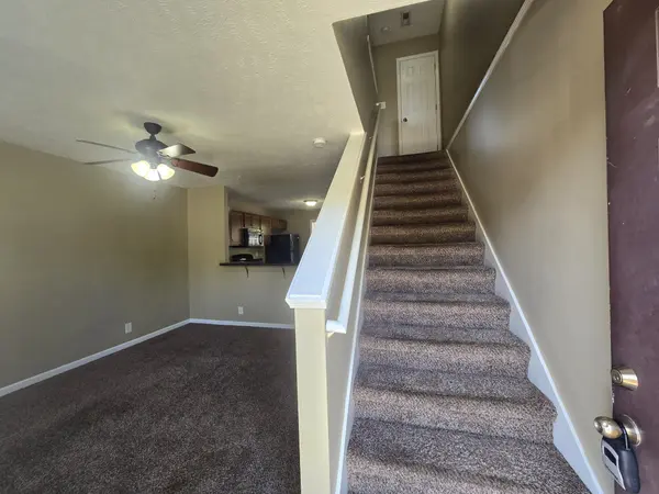 812 Oak Arbor Ct #D, Clarksville, TN 37040