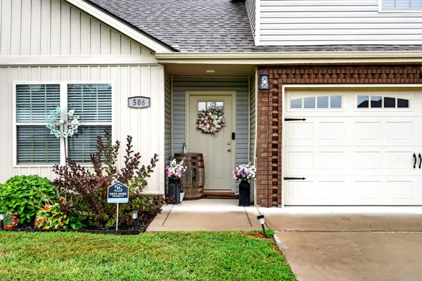 506 Burgess Ct, Clarksville, TN 37042