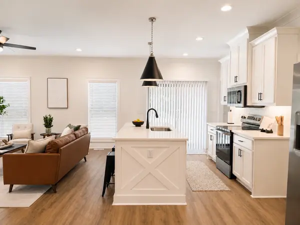 443 East Castle St, Murfreesboro, TN 37130