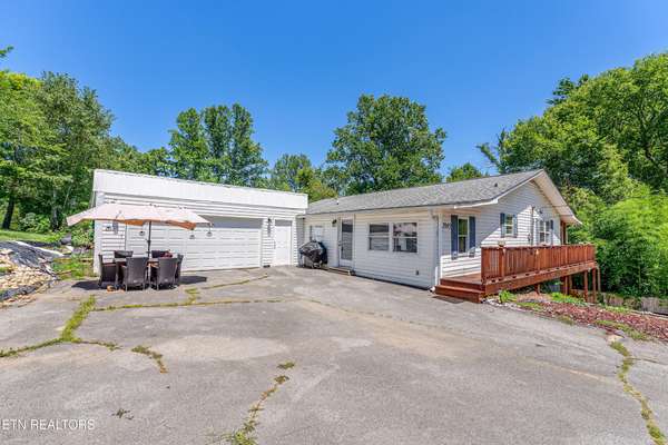 2045 Scenic Meadow Way #2045, Powell, TN 37849