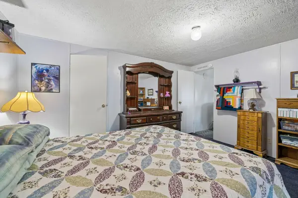 11585 Bakerville Rd, Waverly, TN 37185