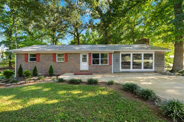 125 Dogwood Dr, Huntland, TN 37345