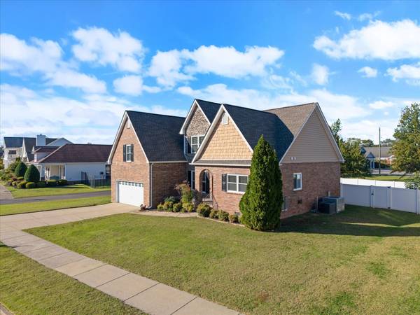 2187 Gold Valley Dr, Murfreesboro, TN 37130