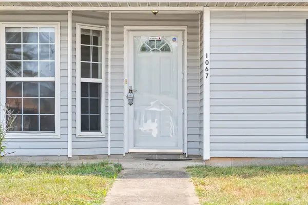 1067 Shadow Ridge Ave, Oak Grove, KY 42262
