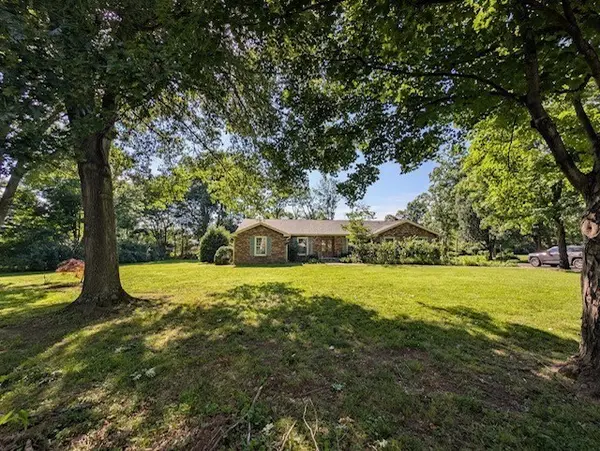 215 Williamsburg Cir, Brentwood, TN 37027