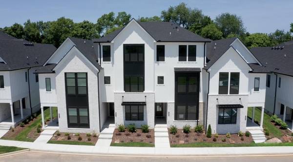 2088 Conductor Ln, Thompsons Station, TN 37179