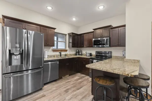 93 Willow Oak Lane #A & B, Indian Point, MO 65616