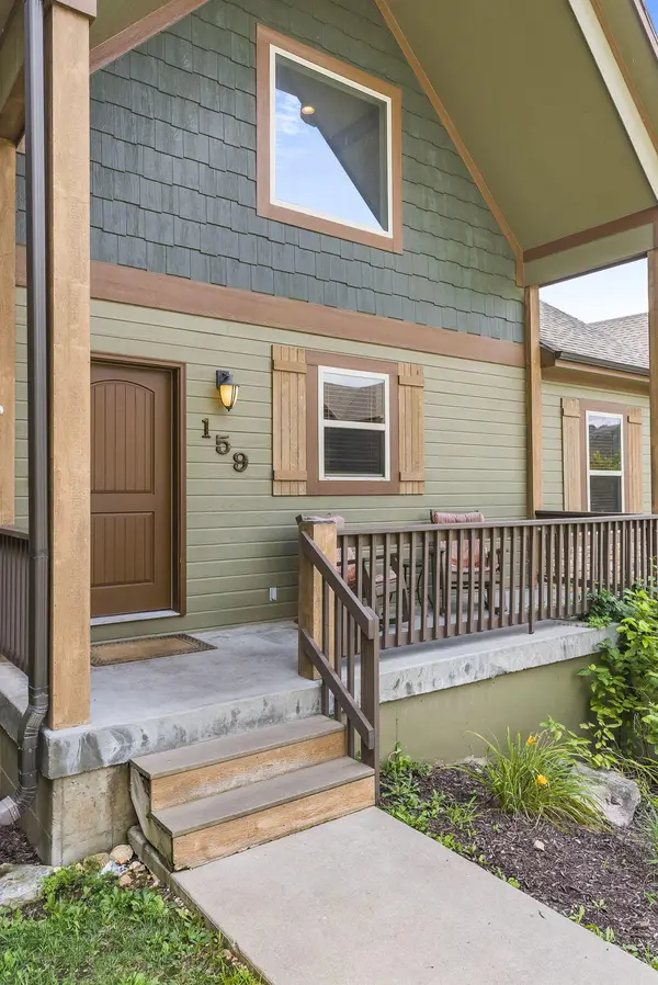 159 Deep Forest, Hollister, MO 65673