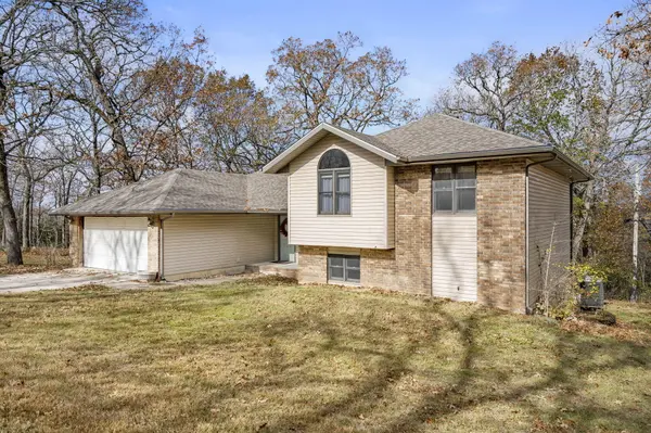 288 Hillcrest Drive, Ridgedale, MO 65739