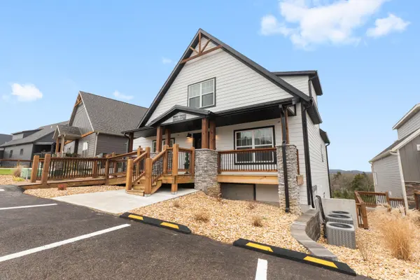 6324 State Highway 165 #64, Hollister, MO 65672