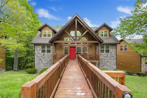 269 Willow Oak Lane, Indian Point, MO 65616