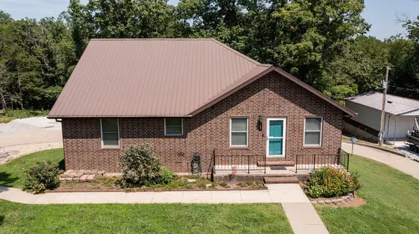 403 Cane Cove Road,  Cape Fair,  MO 65624