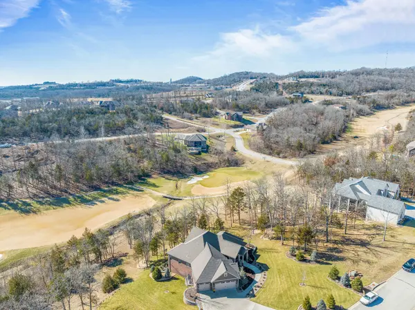 118 Shinnecock Hills Drive, Branson, MO 65616
