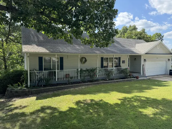 2015 Wayside Lane,  Ava,  MO 65608