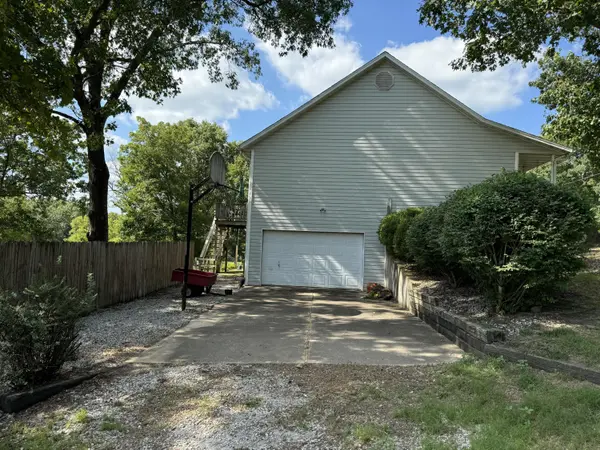 2015 Wayside Lane, Ava, MO 65608