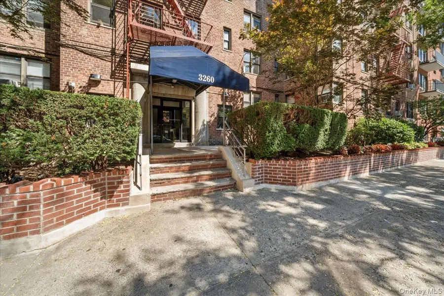 3260 Netherland AVE #2H, Bronx, NY 10463