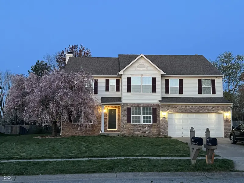 4537 Sugar Bay LN, Indianapolis, IN 46237