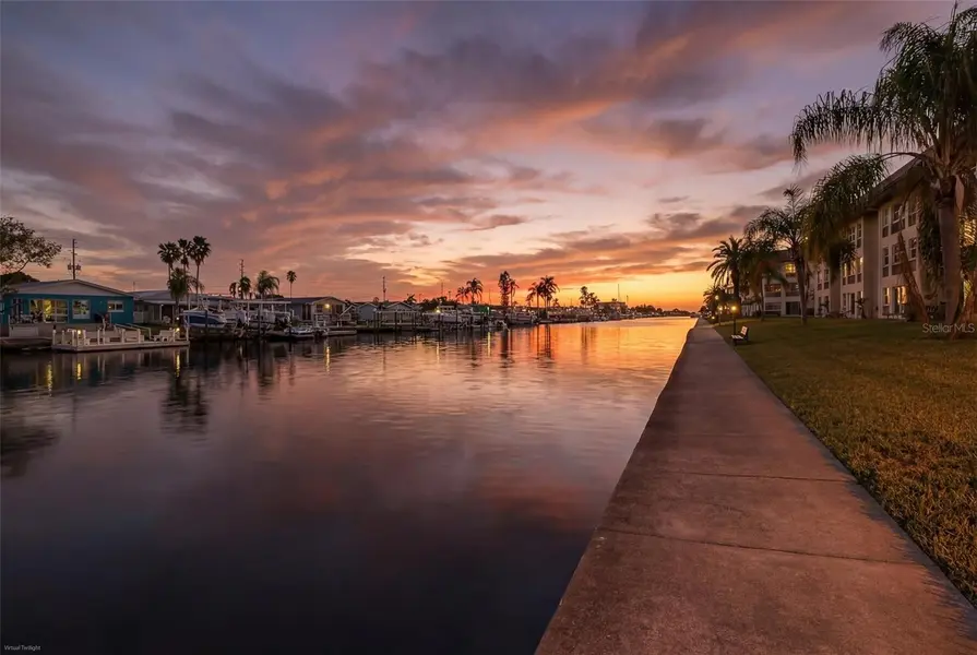 4660 MARINE Pkwy #303, New Port Richey, FL 34652