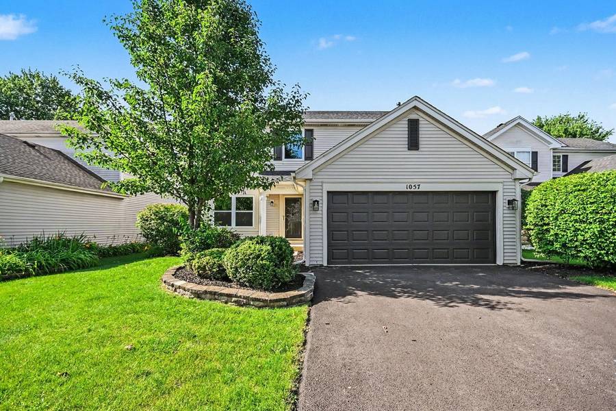1057 Rosefield LN, Aurora, IL 60504