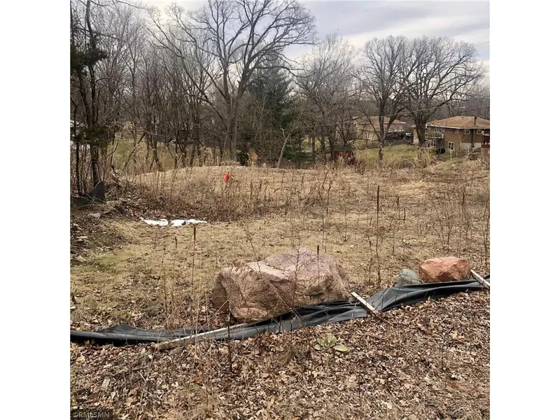 14920 Sharon LN, Burnsville, MN 55306