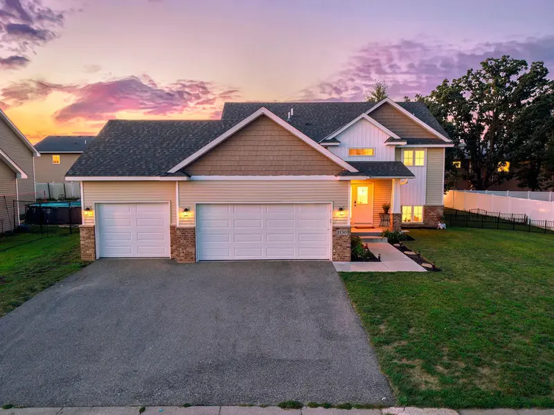 1130 Pierce PATH NE, East Bethel, MN 55005