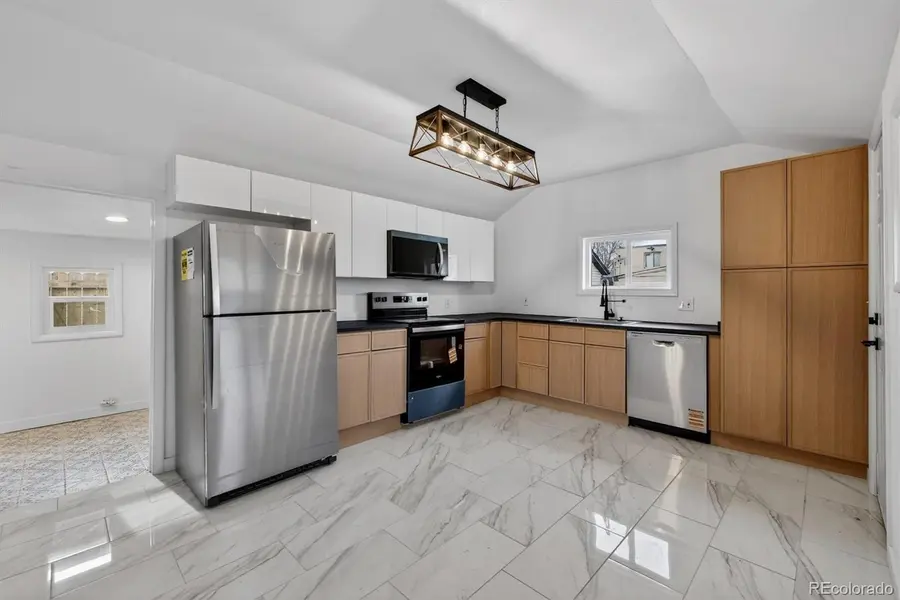 137 Hazel CT, Denver, CO 80219