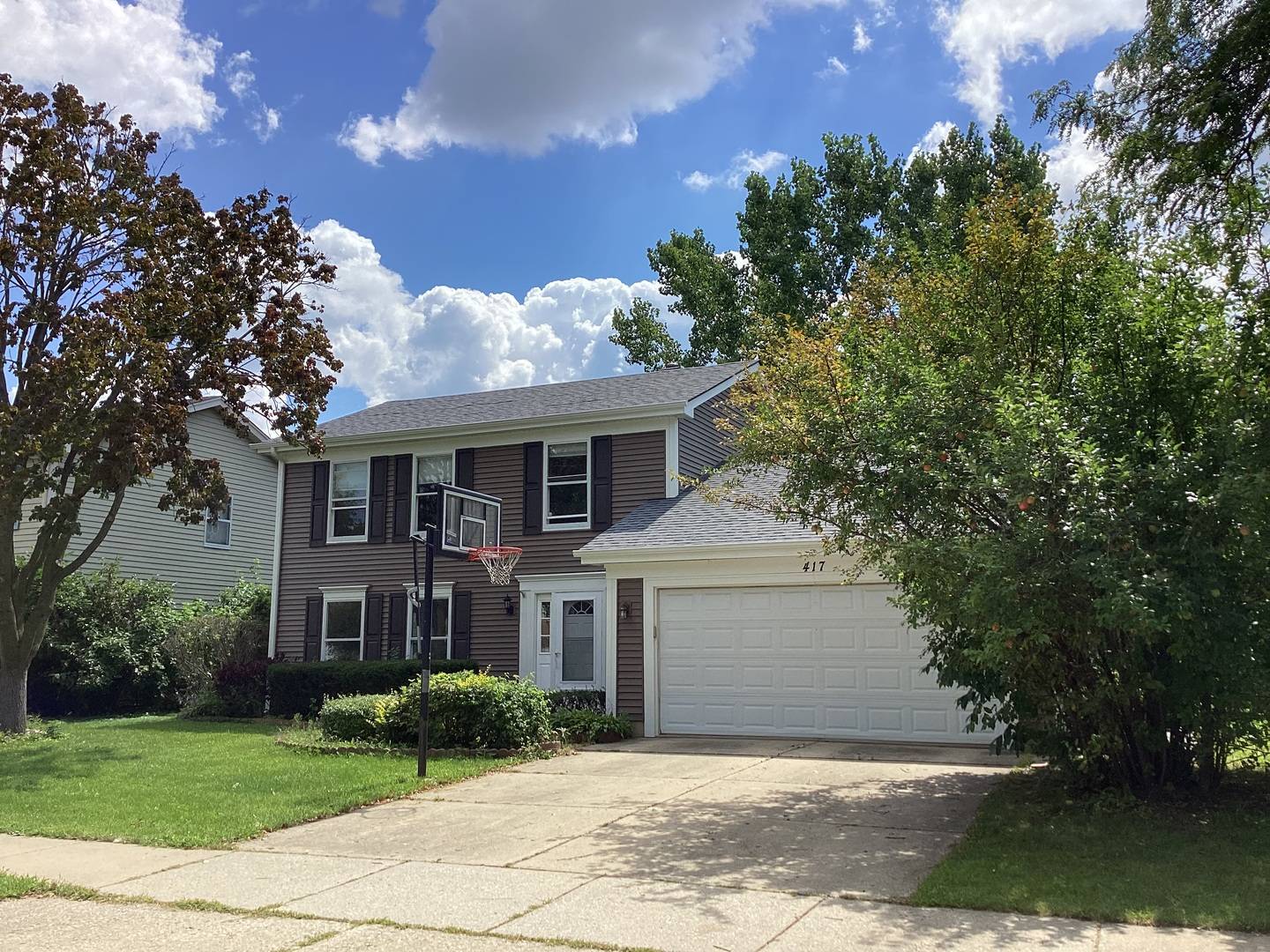 417 Lamont TER, Buffalo Grove, IL 60089