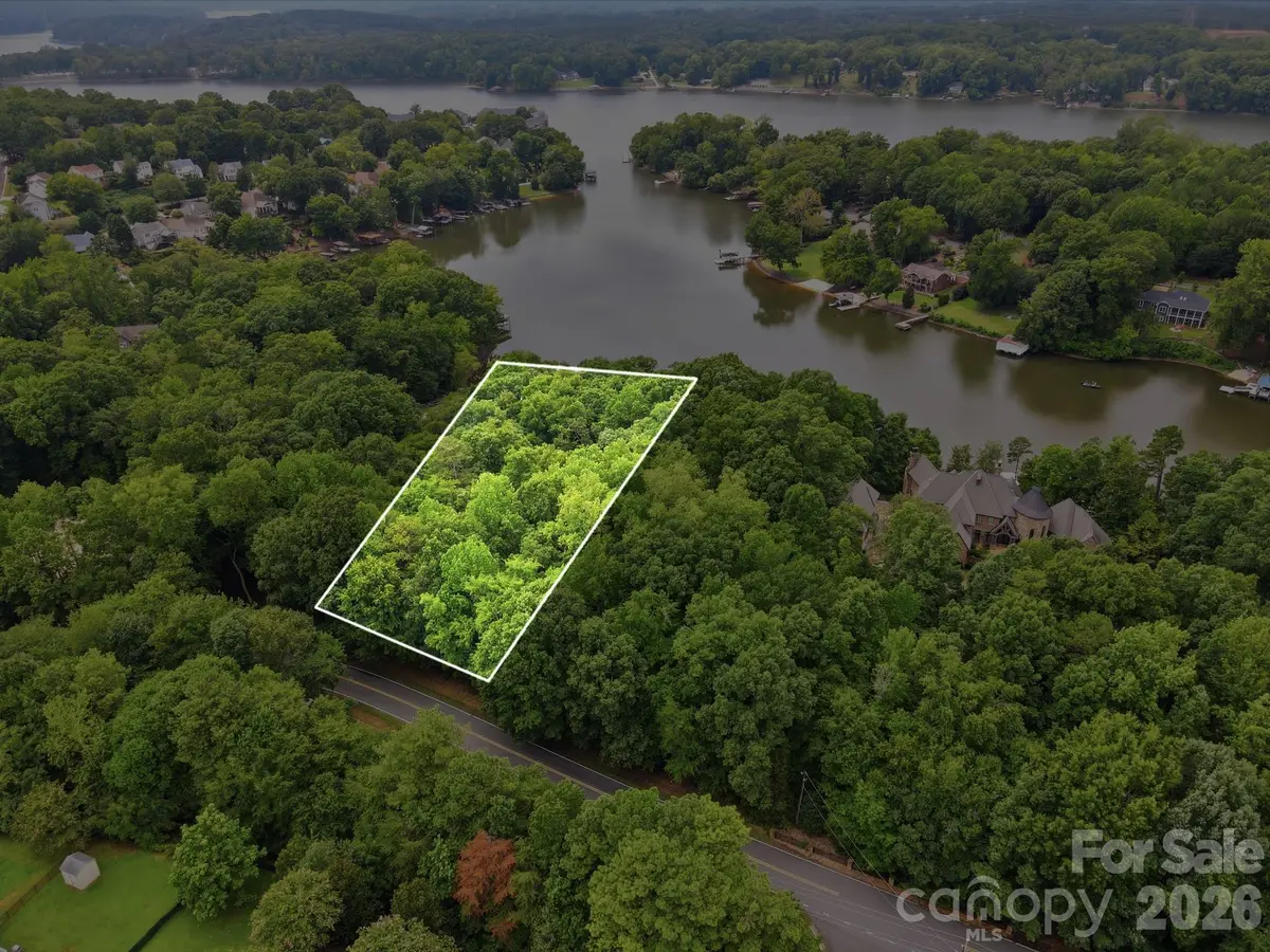 9704 Windygap RD, Charlotte, NC 28278