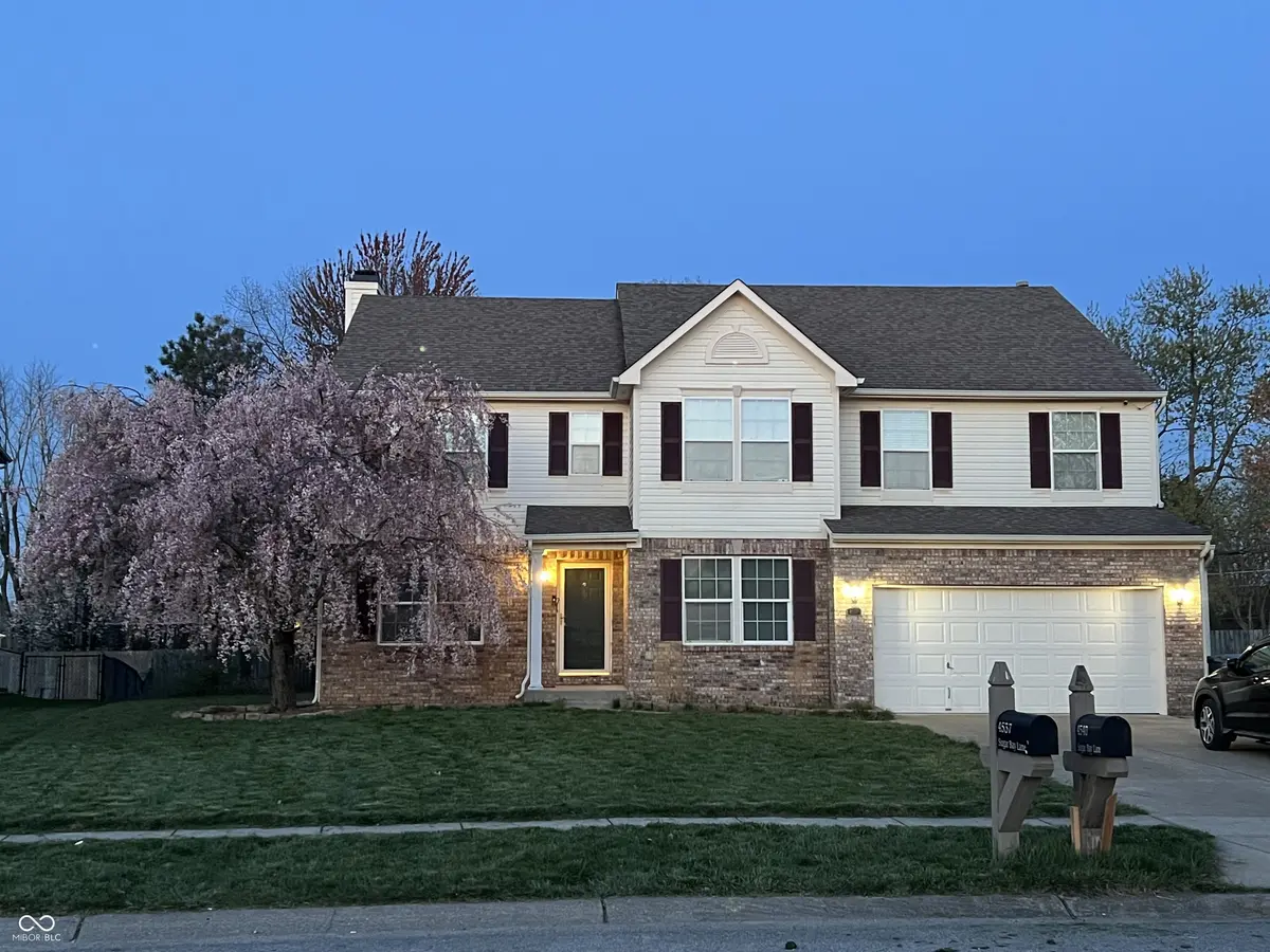 4537 Sugar Bay LN, Indianapolis, IN 46237
