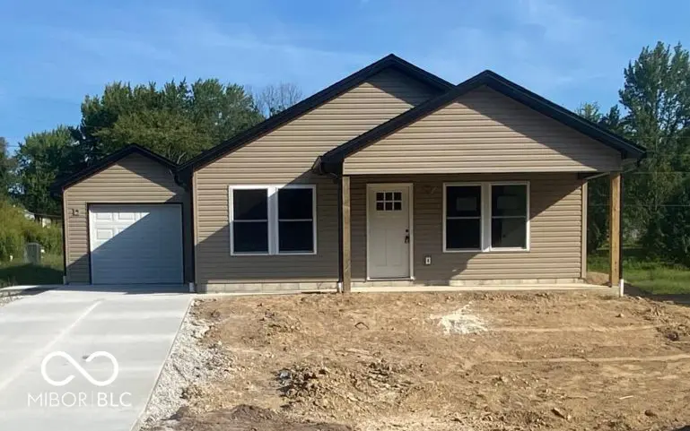 2889 Country Squire BLVD, North Vernon, IN 47265