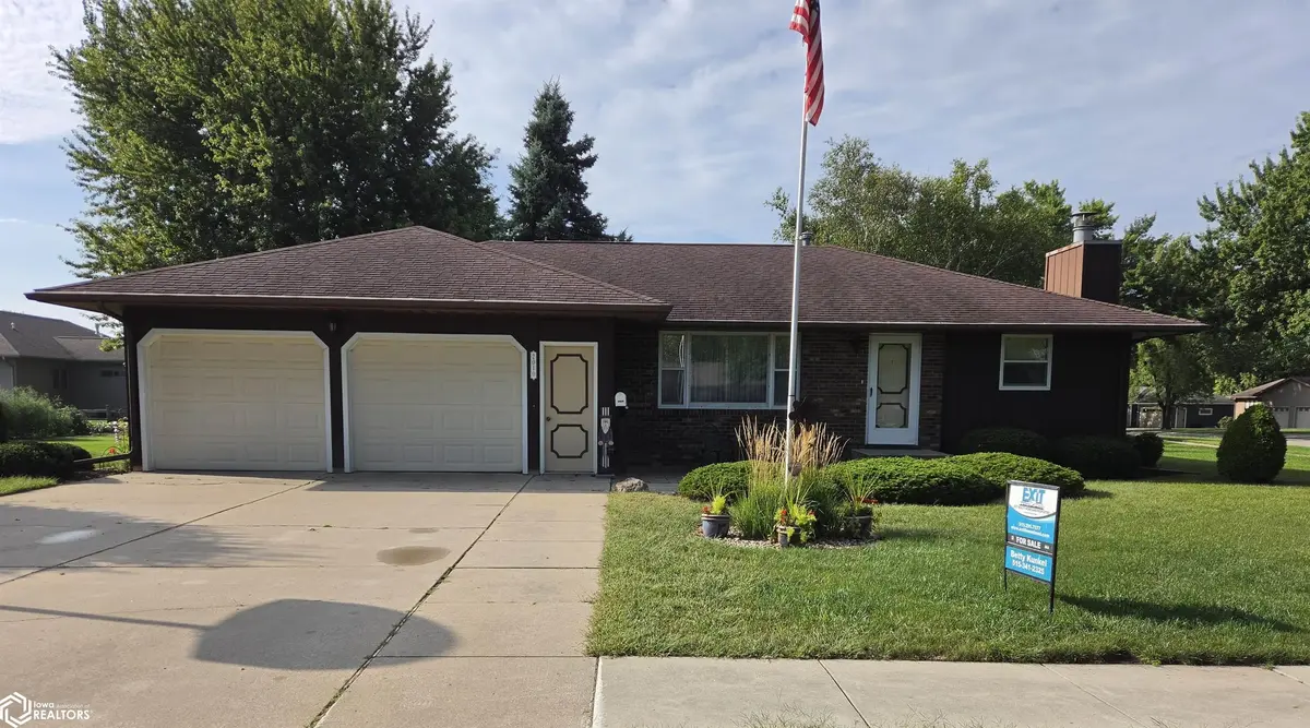 2010 E Lucas ST, Algona, IA 50511