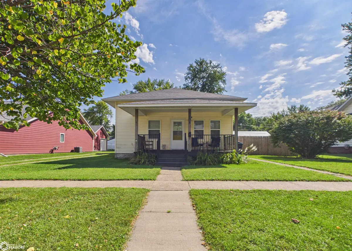 508 3rd AVE, Oskaloosa, IA 52577