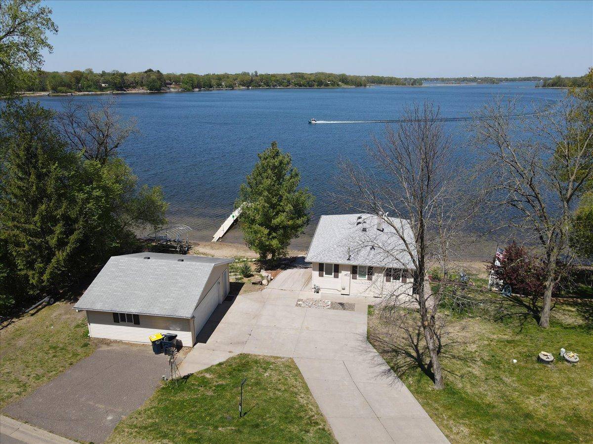 11958 Chisago BLVD, Chisago City, MN 55013