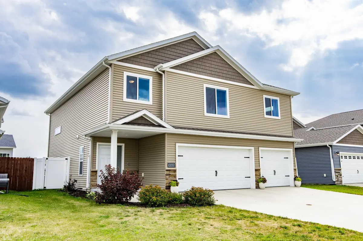 3005 38th AVE S, Moorhead, MN 56560