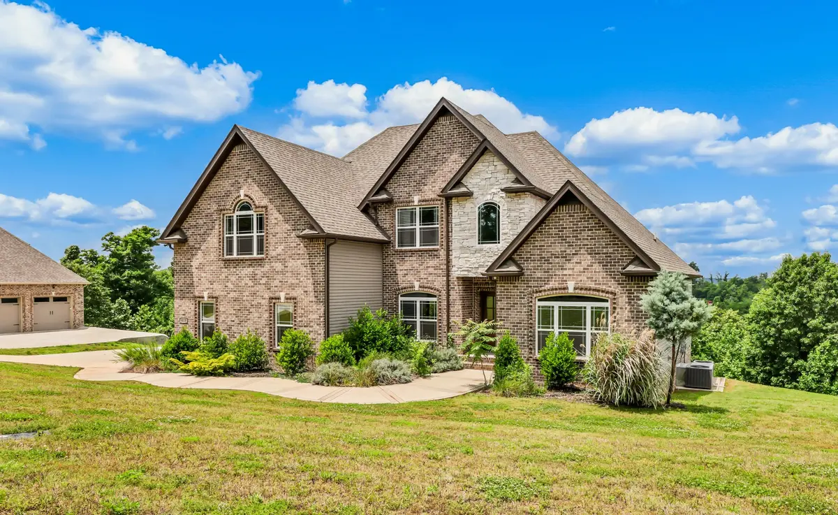 4018 Cooper Creek Rd, Woodlawn, TN 37191
