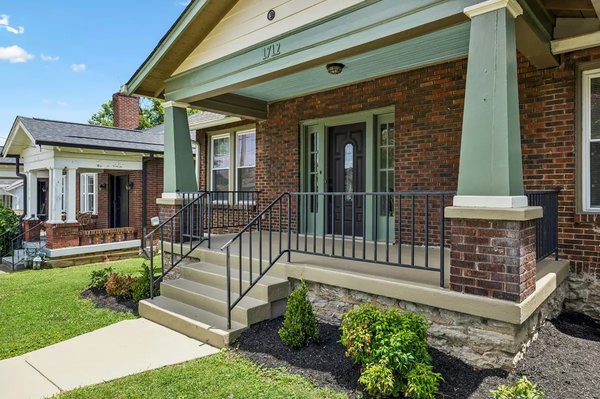 1712 Villa Pl, Nashville, TN 37212