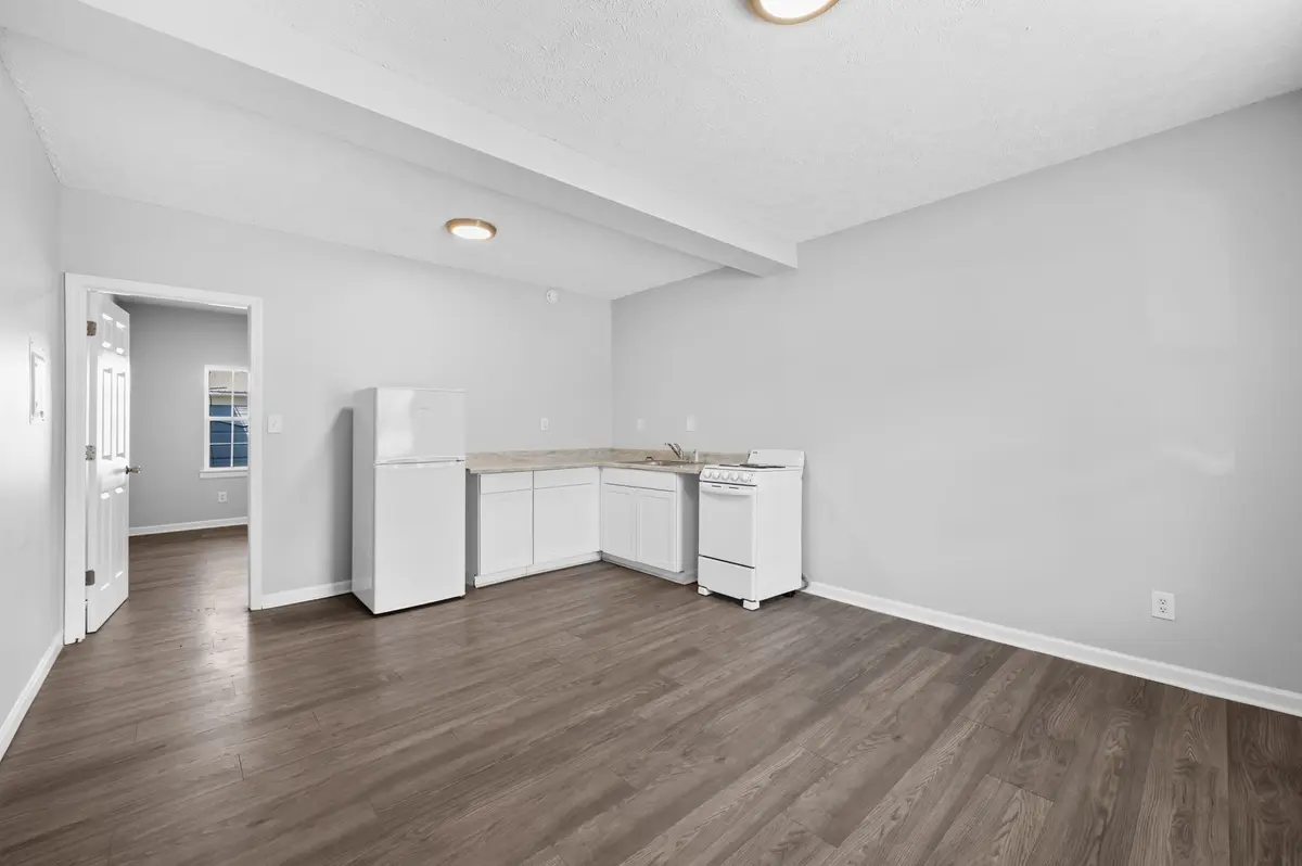 2510 Fort Campbell Blvd #4, Hopkinsville, KY 42240