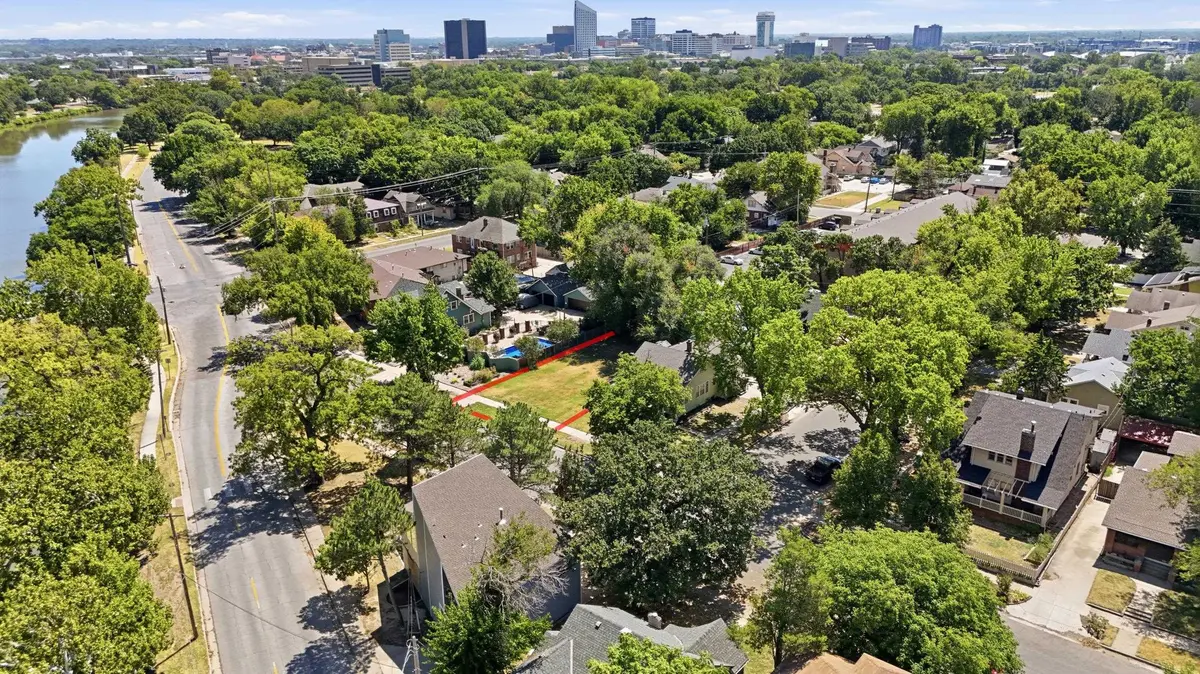917 W Riverside, Wichita, KS 67203