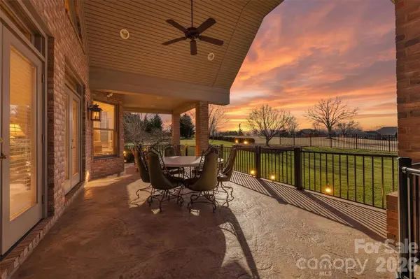 3708 Rock Bridge DR NE, Conover, NC 28613