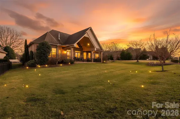 3708 Rock Bridge DR NE, Conover, NC 28613
