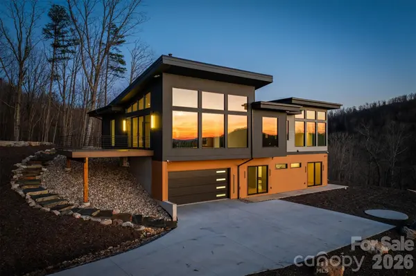 463 Summit TRL, Nebo, NC 28761
