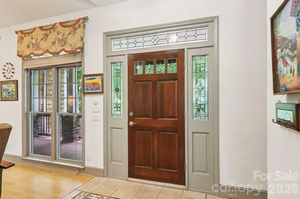 1063 Swiss Pine Lake DR, Spruce Pine, NC 28777