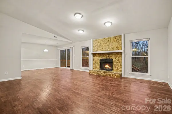 11513 Vista Haven DR, Charlotte, NC 28226