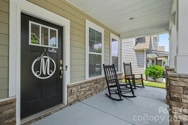 2010 Burton Point CT, Waxhaw, NC 28173