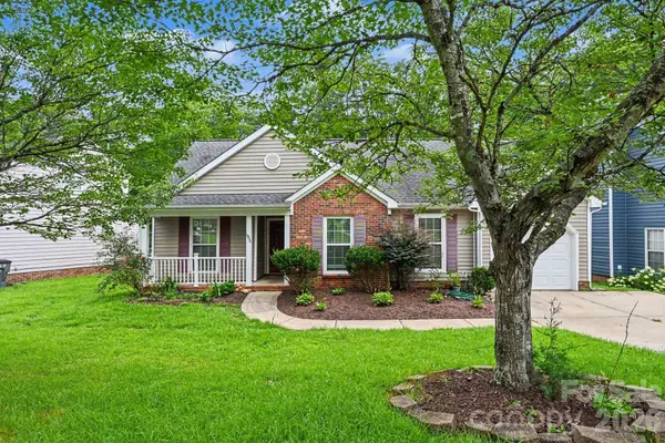 1906 Stonewyck AVE, Kannapolis, NC 28081