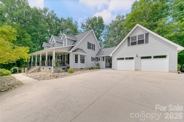 846 Old US 221 HWY S, Marion, NC 28752