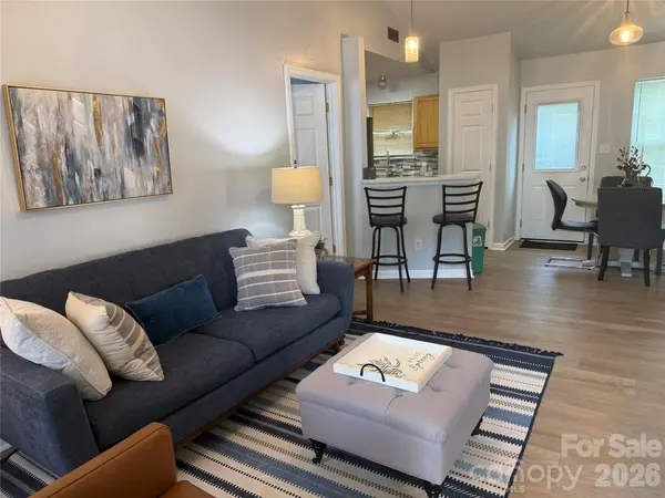 551 Porter ST, Charlotte, NC 28208