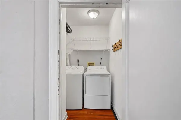 4508 Broadway ST, Kansas City, MO 64111