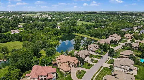 15348 Larsen ST, Overland Park, KS 66221